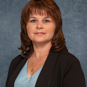 Headshot of Jen Leale